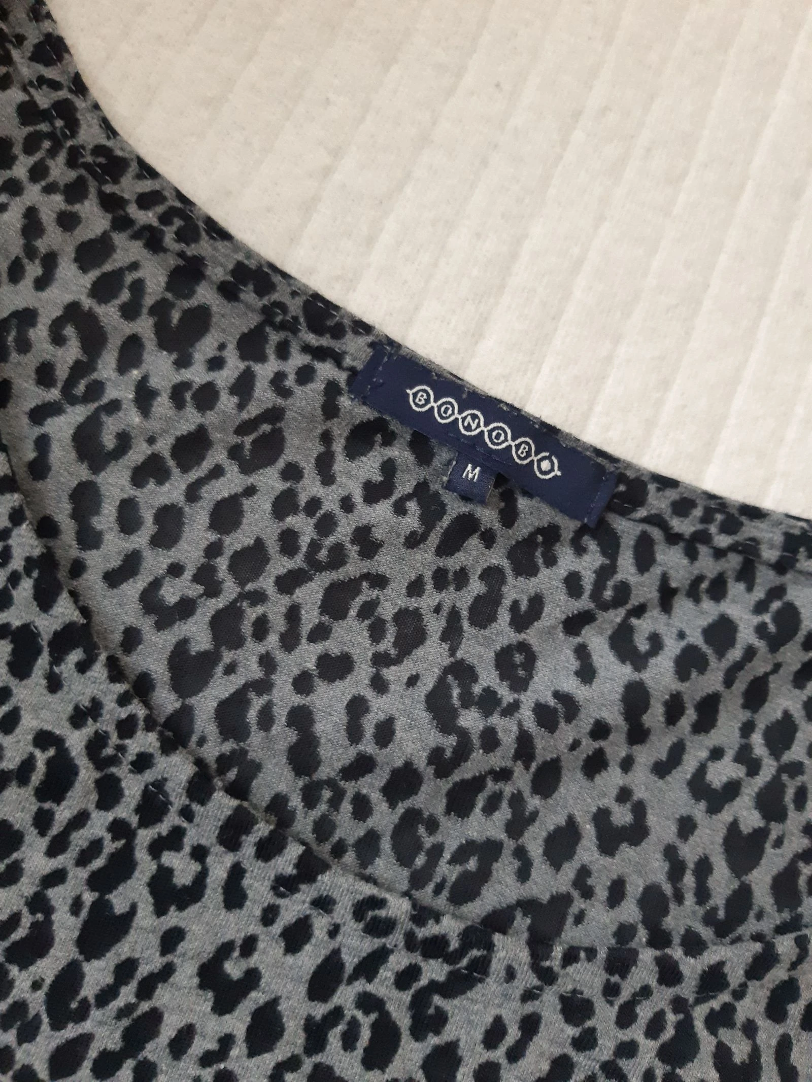 Bonobo Leopard Print T-Shirt Size 38 – photo 5
